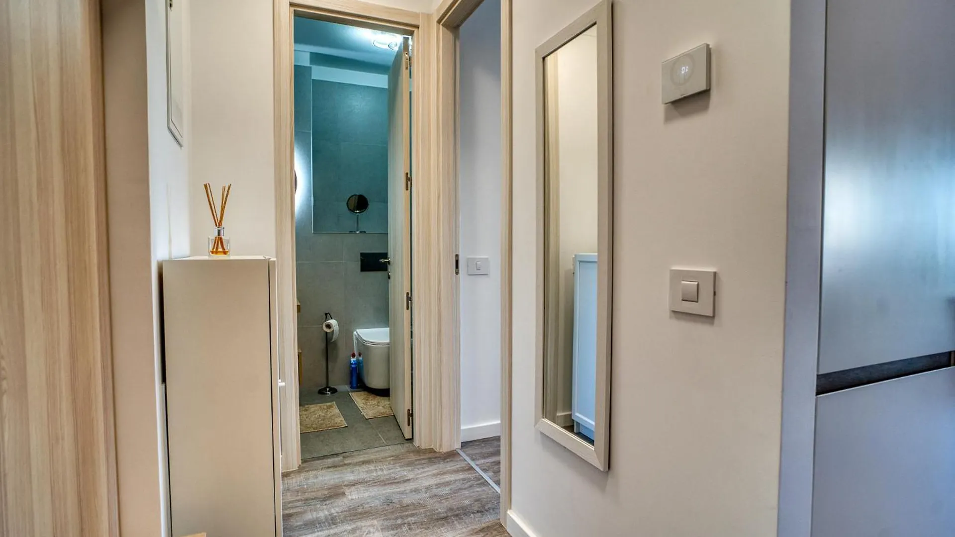 Modern 1Br Parcului Hideaway Apartment Bucharest