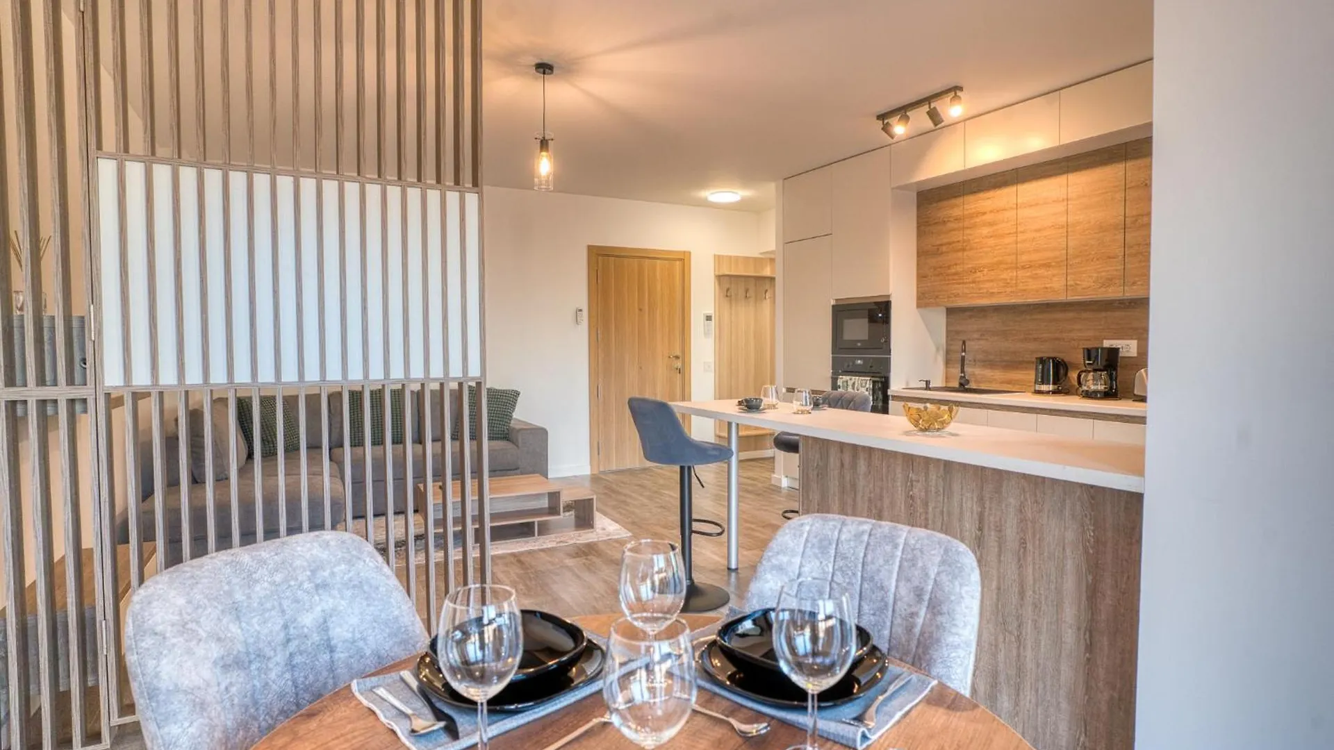 Modern 1Br Parcului Hideaway Apartment Bucharest